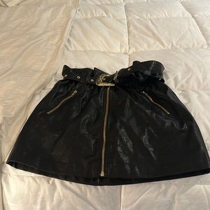 Leather looking skirt
